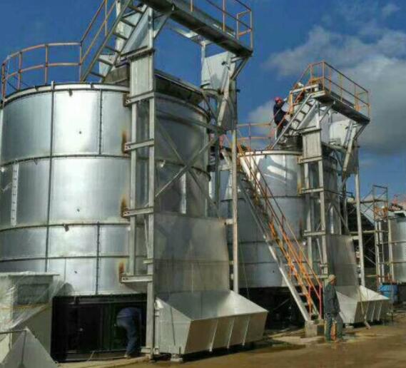 有機肥發(fā)酵設備在生產中常見的有哪幾種翻拋設備？