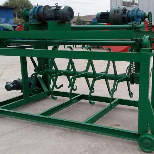 養(yǎng)殖場的畜禽糞便怎么堆制有機(jī)肥料？